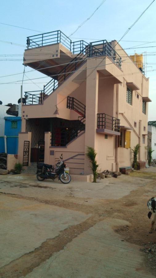 Druva Homestay 亨比 外观 照片